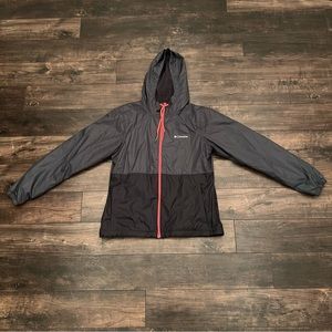 Women’s Columbia lightweight jacket